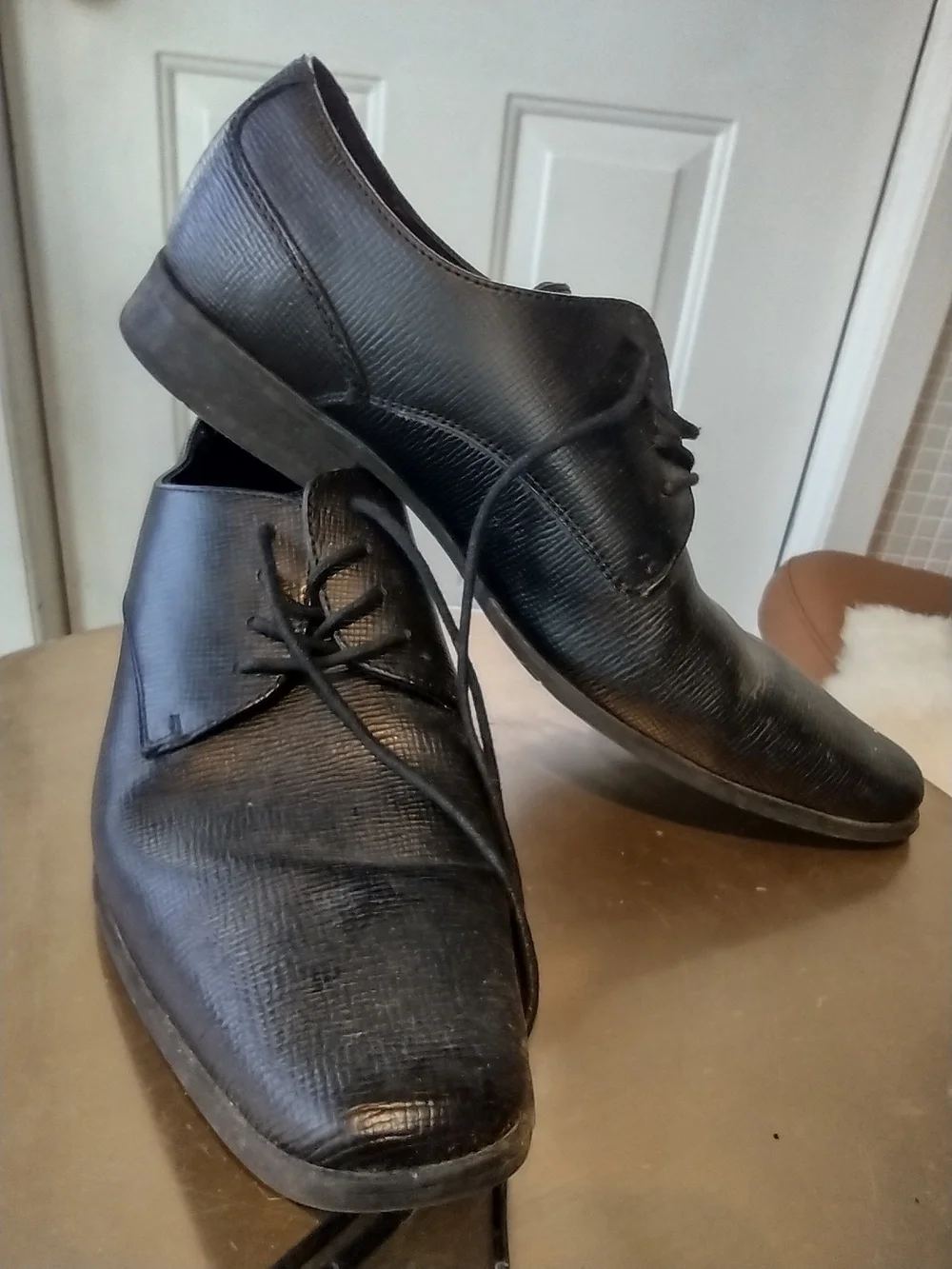 Calvin Klein Black Textured Leather Lace-Up Oxfords